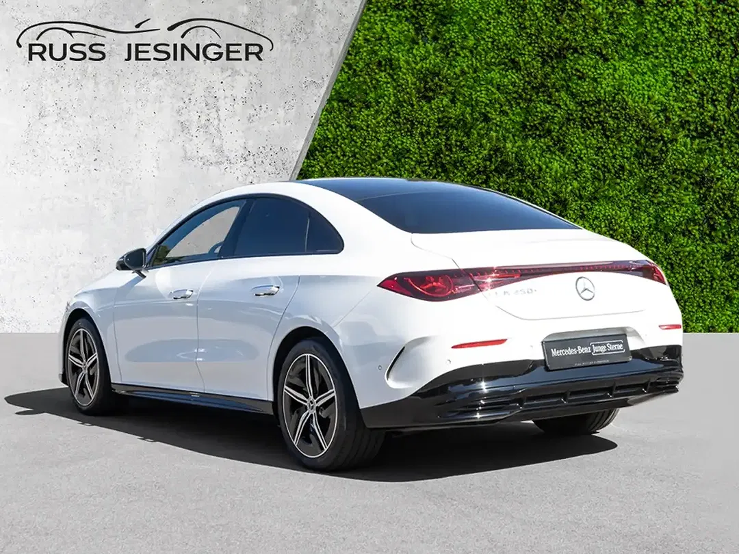 Mercedes-Benz CLA 250 AMG Line - Thumbnail 2