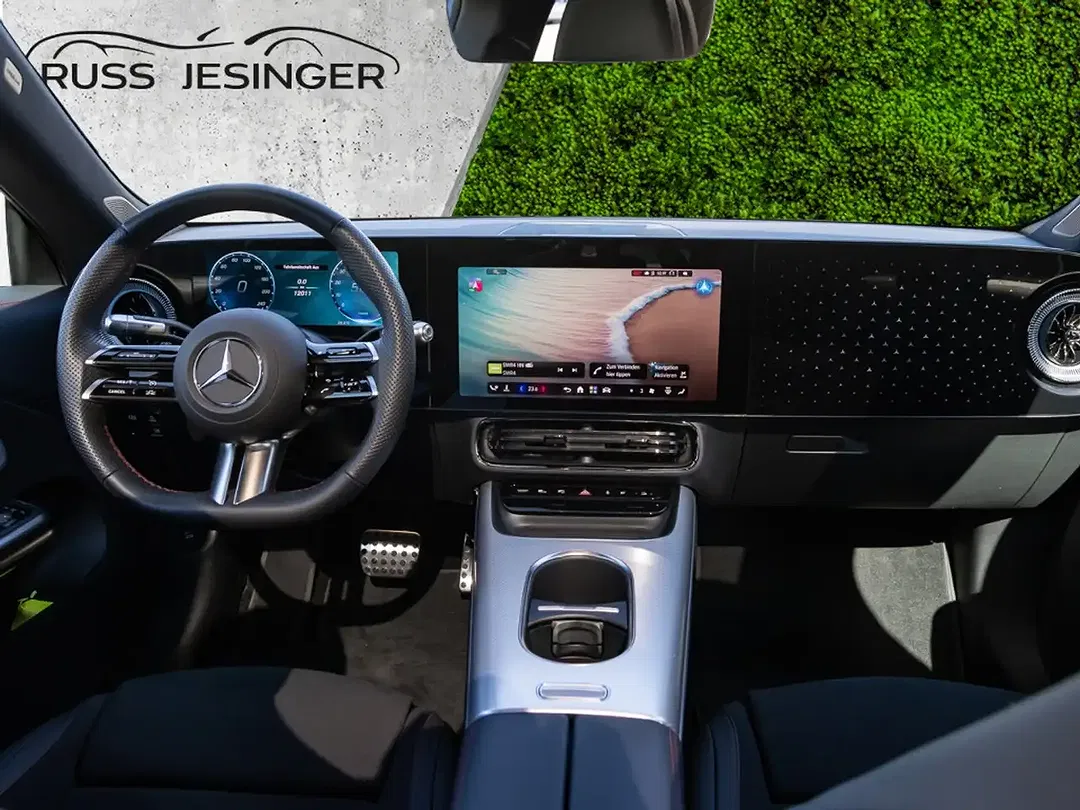 Mercedes-Benz CLA 250 AMG Line - Thumbnail 3
