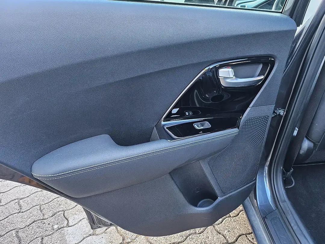 Kia Niro PHEV Hybrid Vision - Thumbnail 16