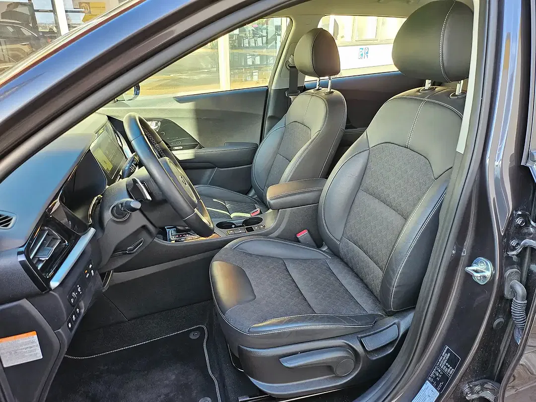 Kia Niro PHEV Hybrid Vision - Thumbnail 23