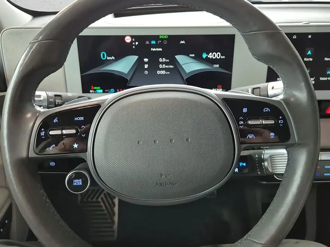 Hyundai IONIQ 5 - Thumbnail 10