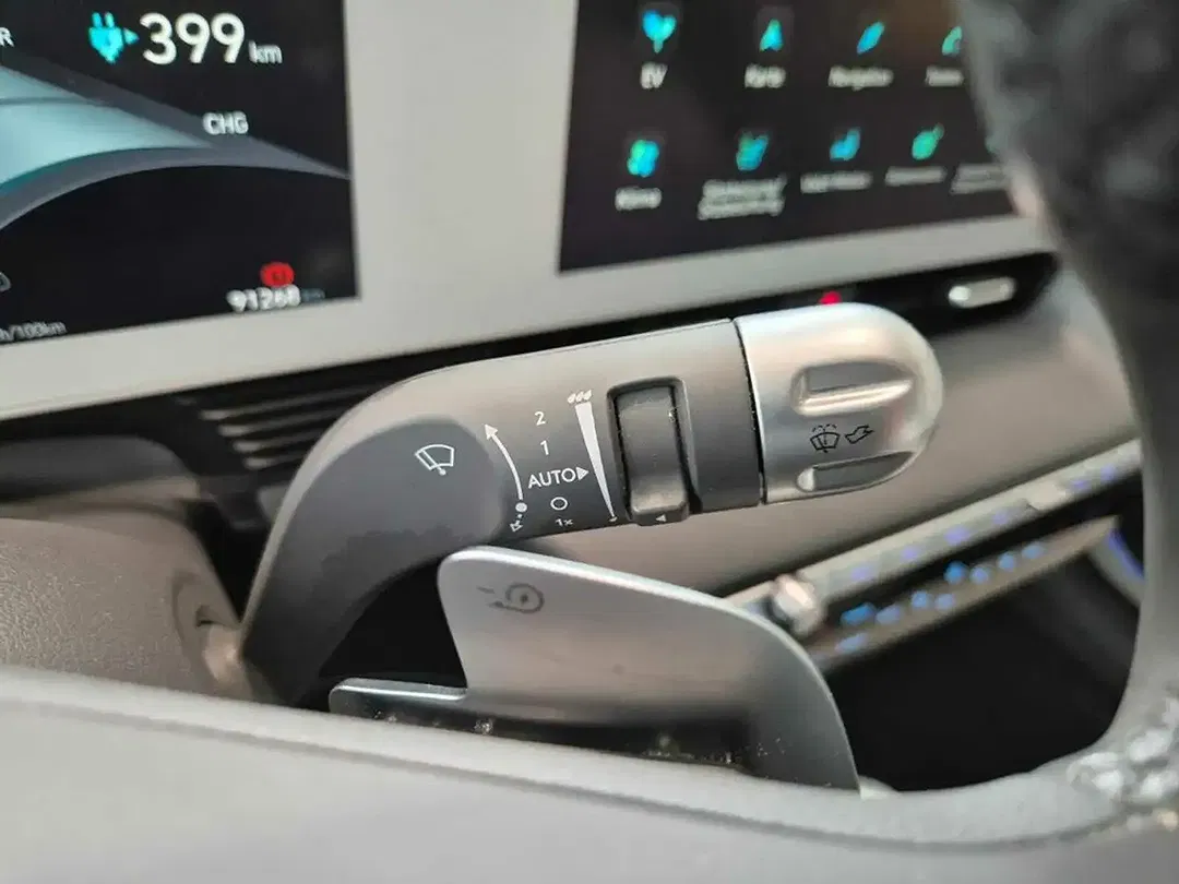 Hyundai IONIQ 5 - Thumbnail 14