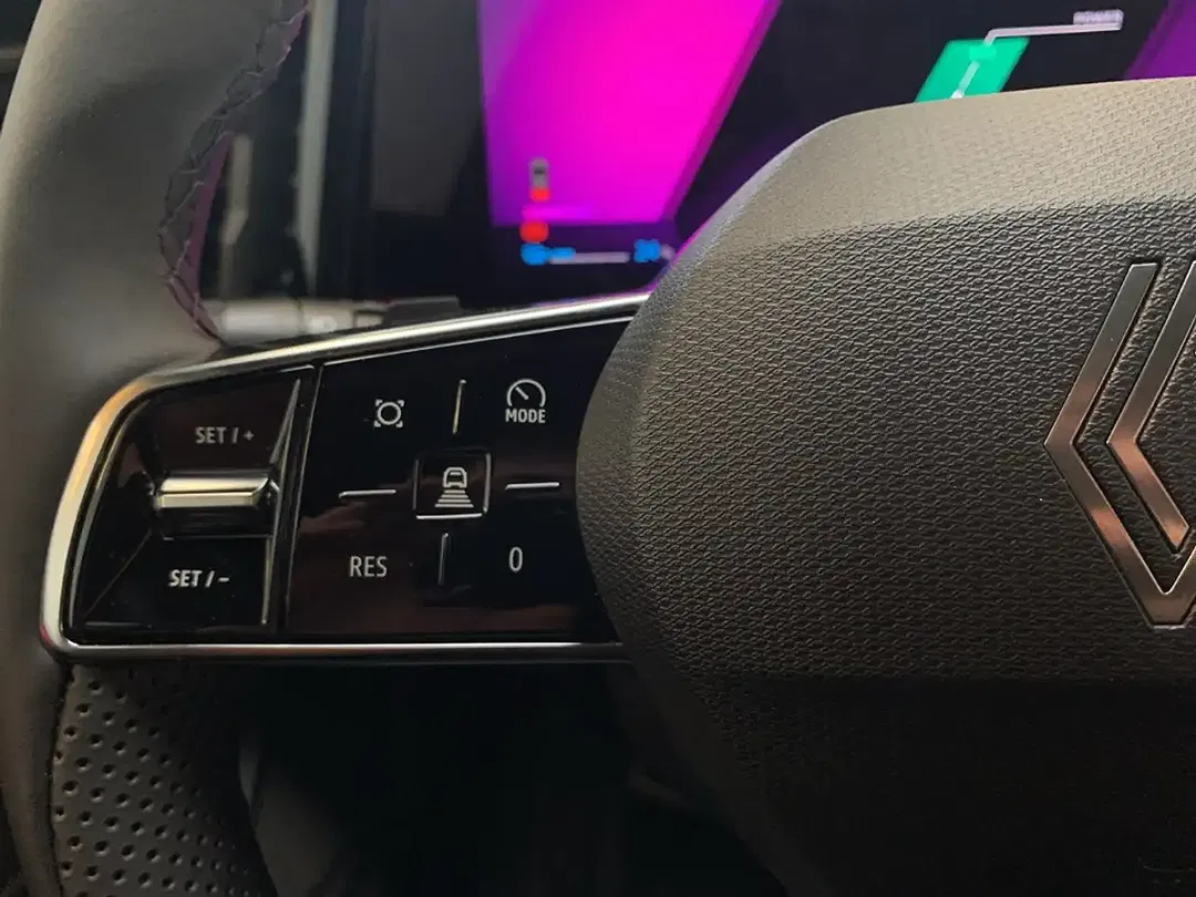 Renault Megane E-Tech Techno Comfort - Thumbnail 22