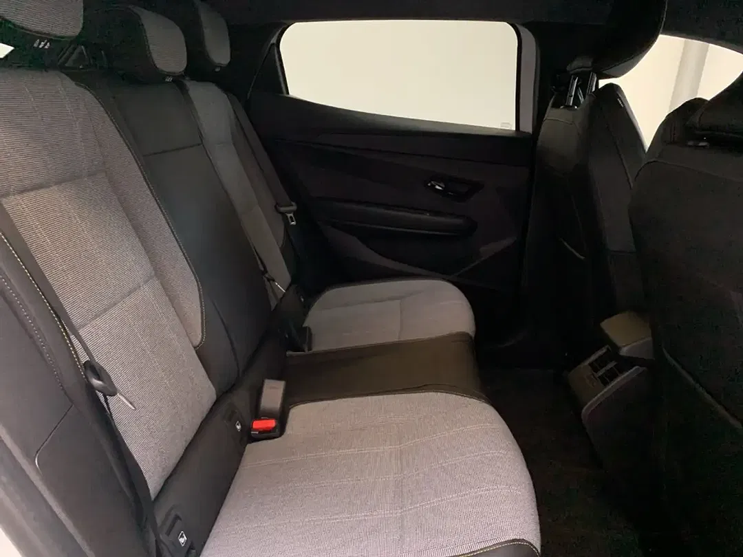 Renault Megane E-Tech Techno Comfort - Thumbnail 26