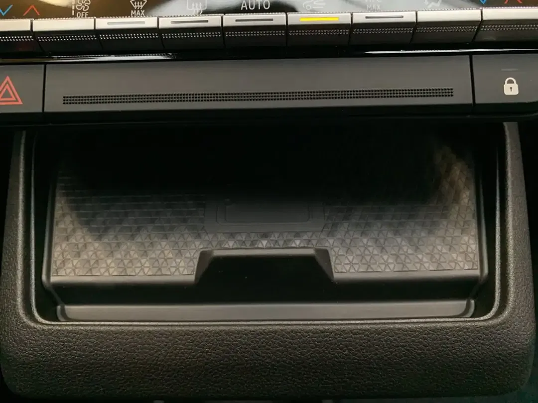 Renault Megane E-Tech Techno Comfort - Thumbnail 33
