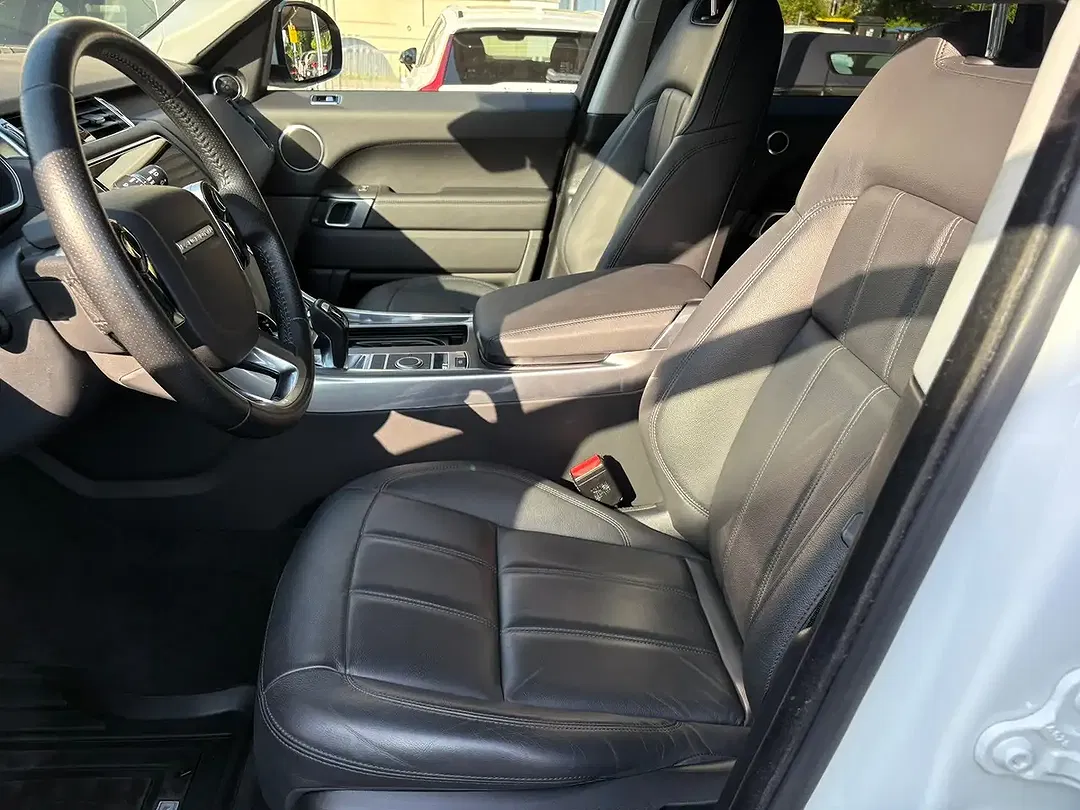 Land Rover Range Rover Sport S - Thumbnail 13