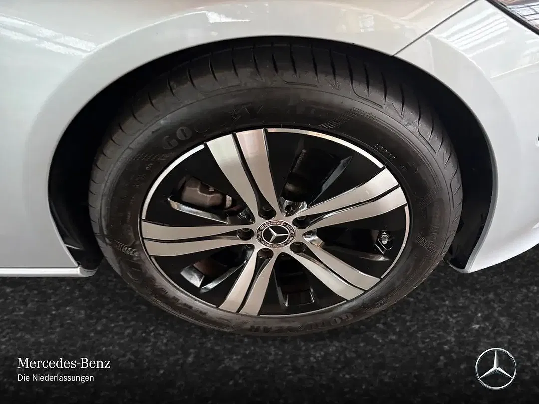 Mercedes-Benz C 200 9G-TRONIC - Thumbnail 5
