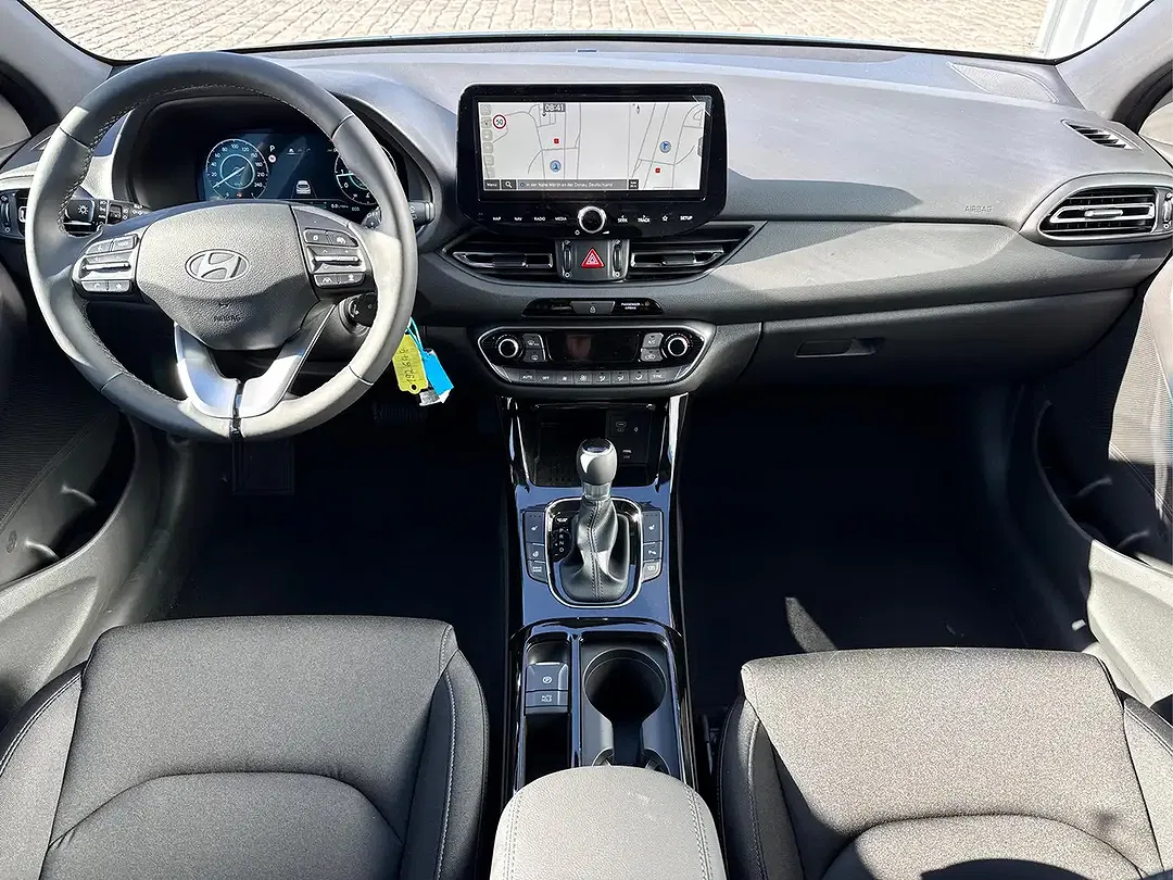 Hyundai i30 1.5 T-GDI MHEV DCT cw GO Plus - Thumbnail 7