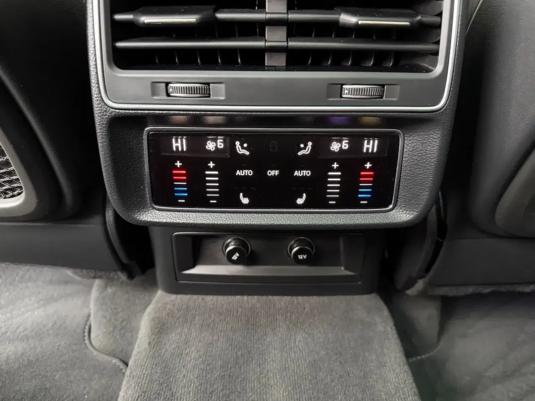 Audi SQ7 4.0 TDI quattro - Thumbnail 14