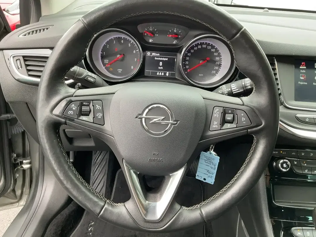 Opel Astra 1.2 Turbo Elegance - Thumbnail 11