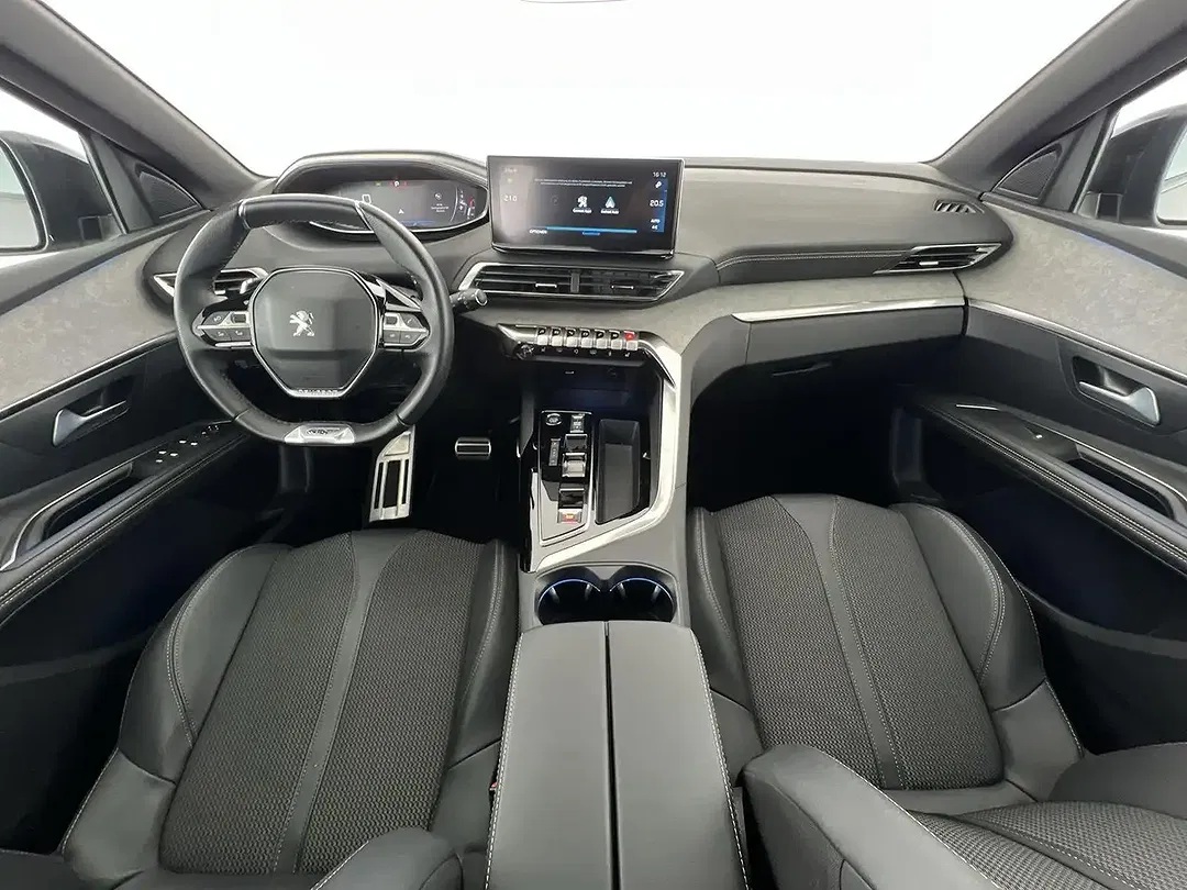 Peugeot 3008 GT - Thumbnail 6