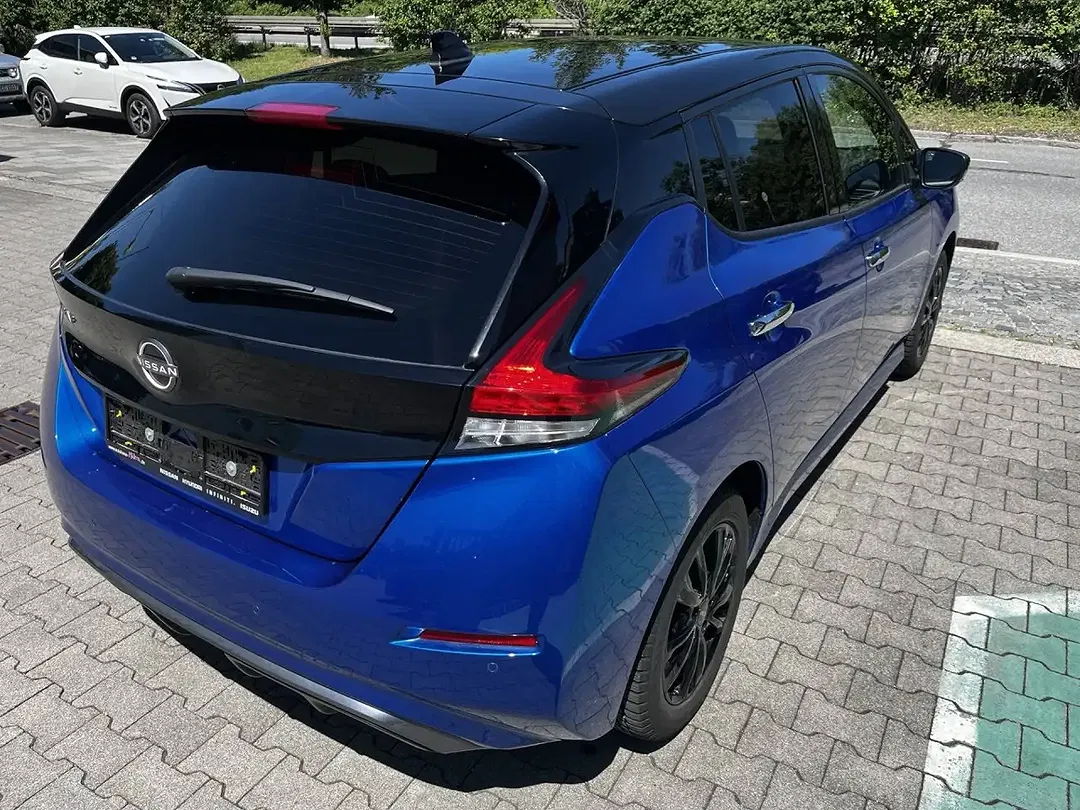 Nissan Leaf Tekna - Thumbnail 4