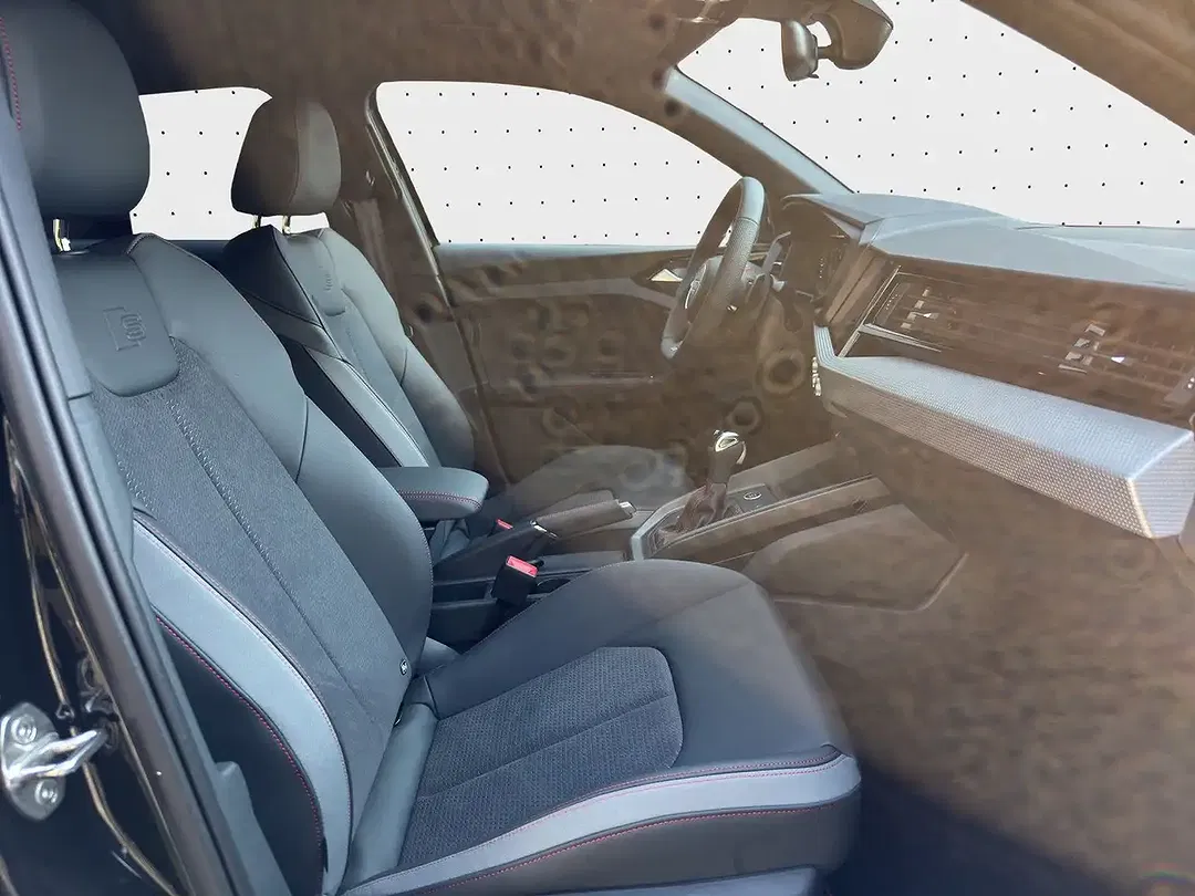 Audi A1 40 TFSI S line - Thumbnail 3