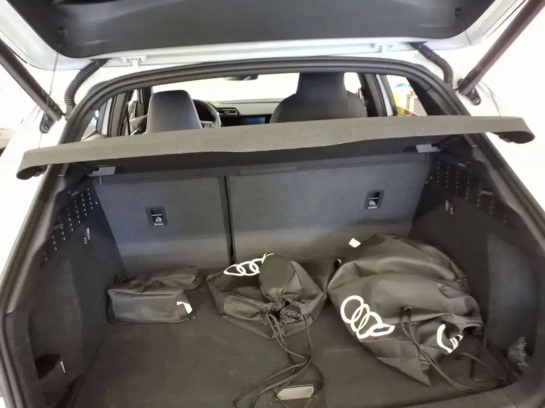 Audi A3 40 TFSI e Sportback S line - Thumbnail 6