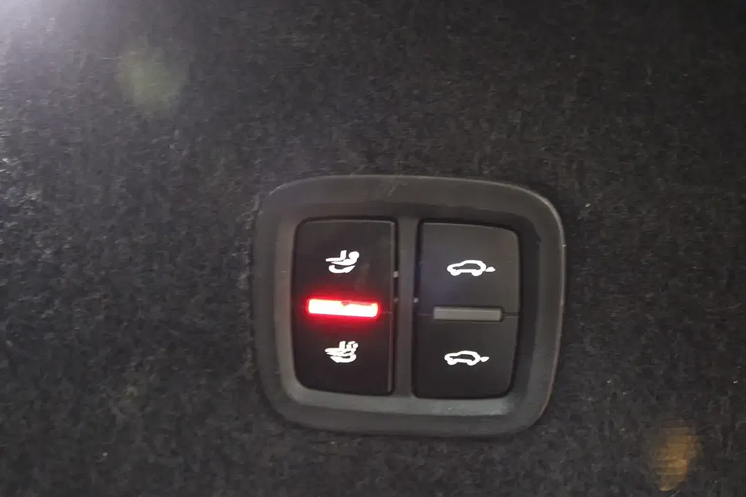 Porsche Cayenne E-Hybrid PASM - Thumbnail 11