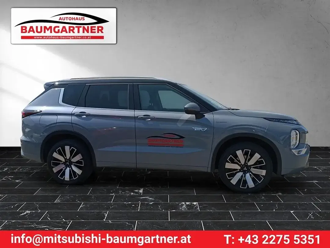 Mitsubishi Outlander 2.4 PHEV S-AWC - Thumbnail 4