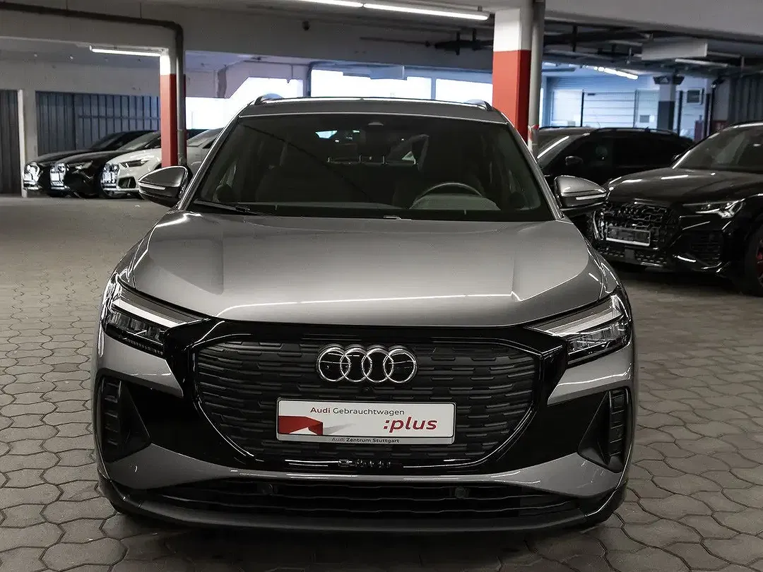 Audi Q4 e-tron 40 S line - Thumbnail 8
