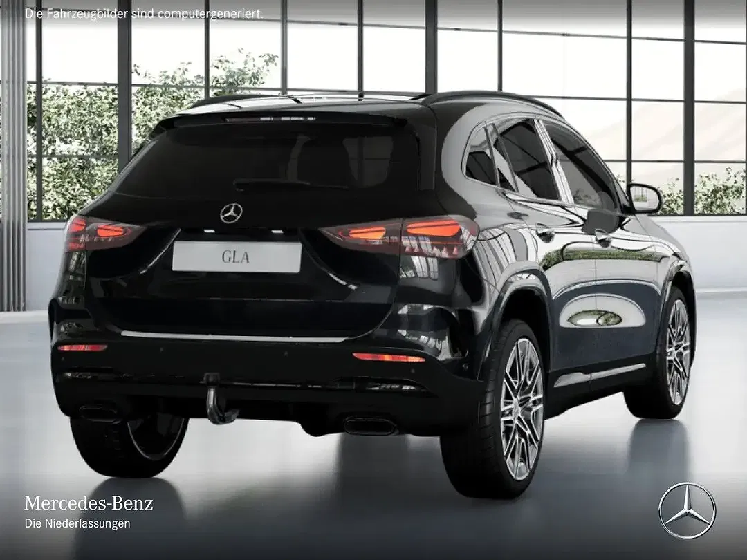 Mercedes-Benz GLA 200 7G-TRONIC AMG Night - Thumbnail 3