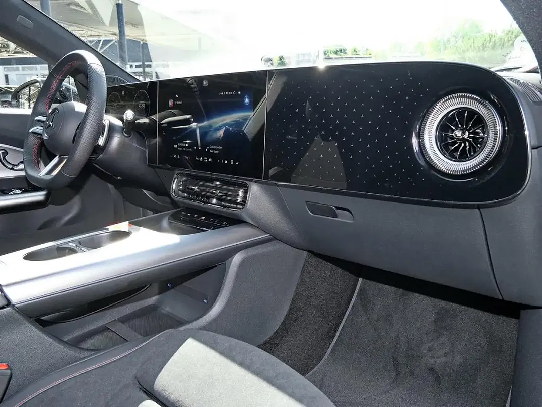 Mercedes-Benz CLA 250 EQ - Thumbnail 15