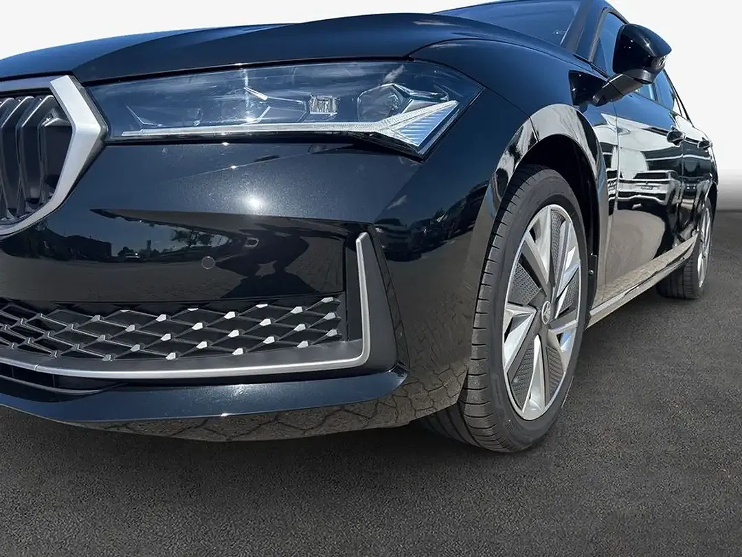 Skoda Superb 2.0 TDI DSG Combi Selection - Thumbnail 6