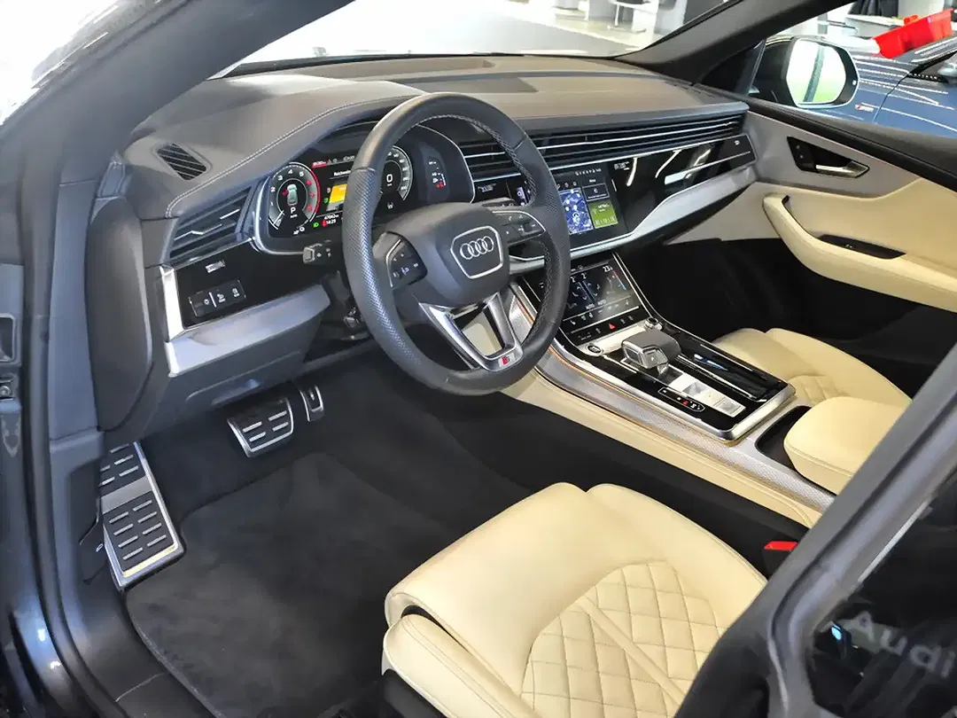 Audi Q8 60 TFSI e quattro Matrix LED S line - Thumbnail 9