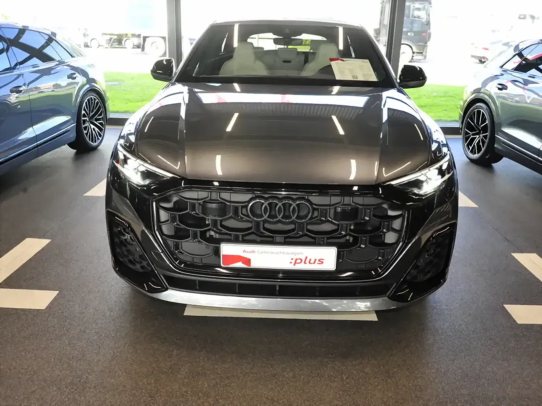 Audi Q8 60 TFSI e quattro Matrix LED S line - foto 1
