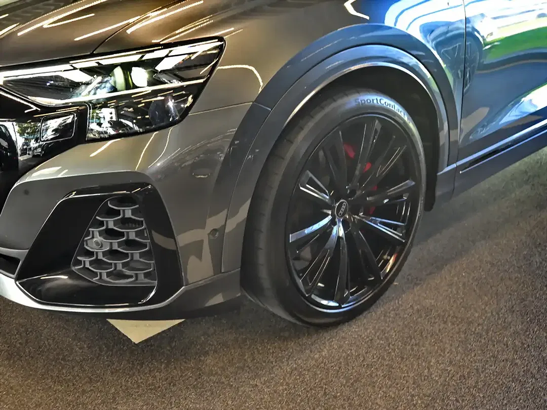 Audi Q8 60 TFSI e quattro Matrix LED S line - Thumbnail 3