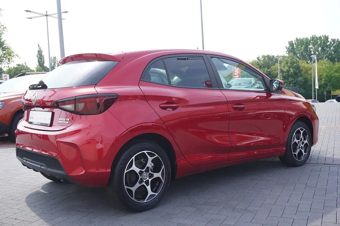 MG MG3 1.5 Hybrid AUT Luxury - Thumbnail 3