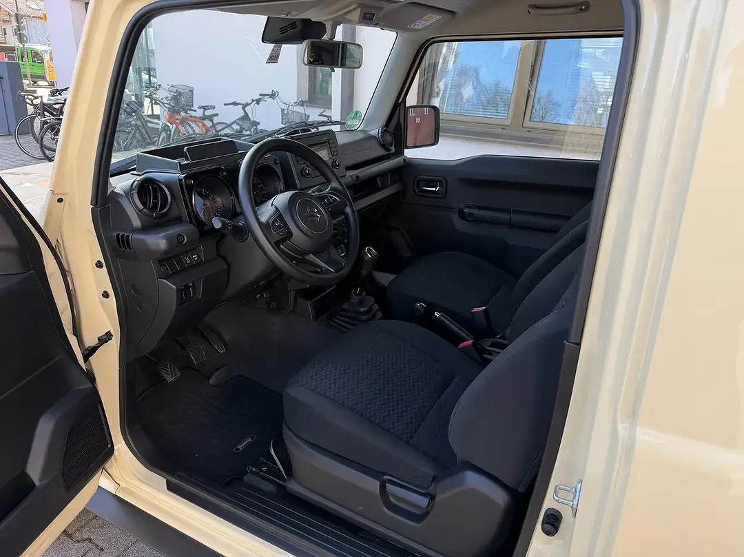 Suzuki Jimny AllGrip Comfort - Thumbnail 4