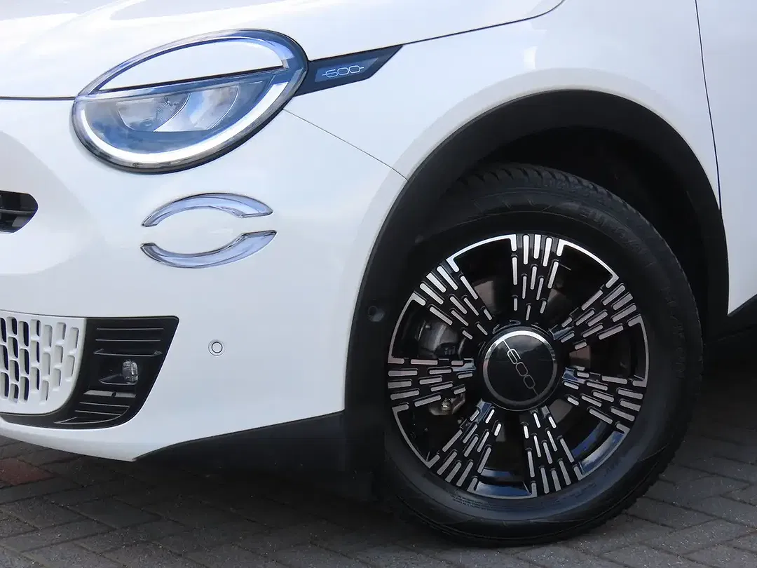 Fiat 600 1.2 Hybrid - Thumbnail 5