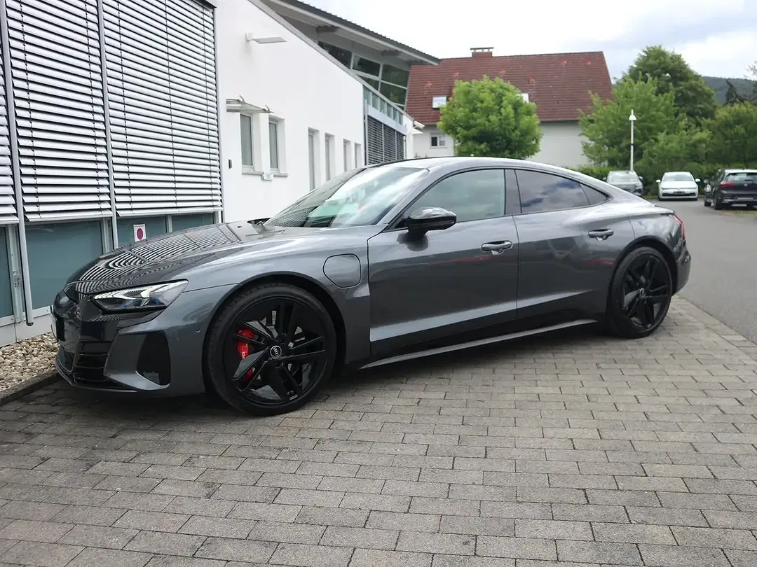 Audi RS e-tron GT quattro Matrix LED - Thumbnail 4