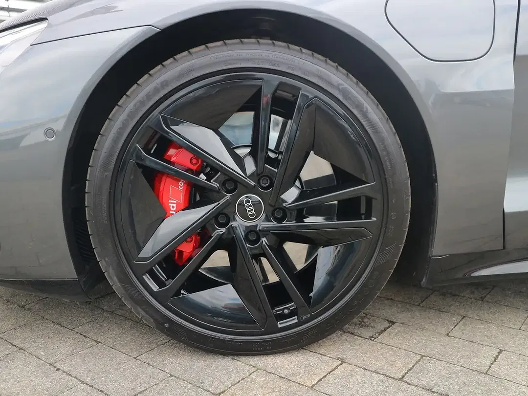 Audi RS e-tron GT quattro Matrix LED - Thumbnail 6