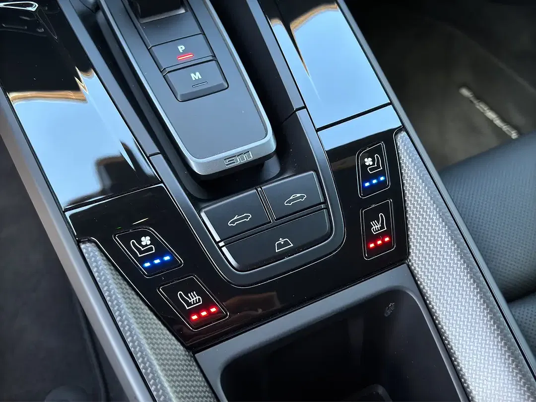 Porsche 911 Carrera S - Thumbnail 13