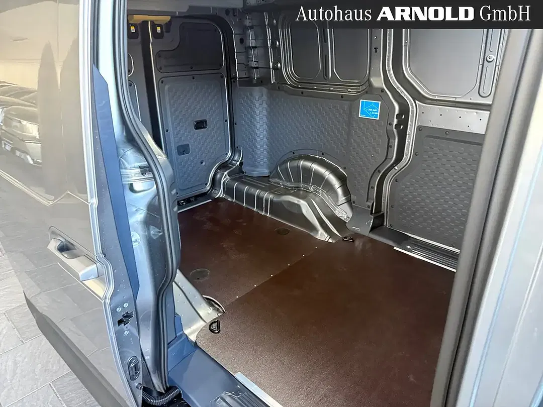 Kia PV5 Cargo - Thumbnail 13