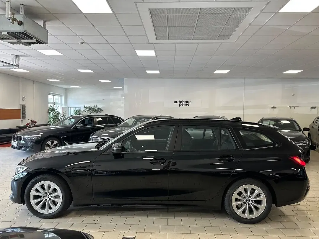 BMW 330 AUT - Thumbnail 7