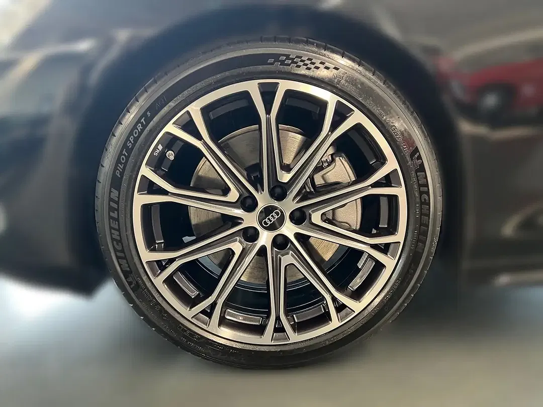 Audi A6 TFSI S tronic quattro - Thumbnail 3