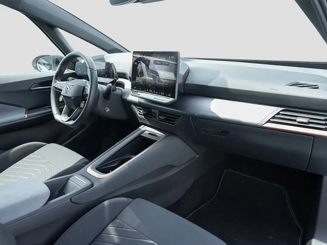 CUPRA Born - Thumbnail 8