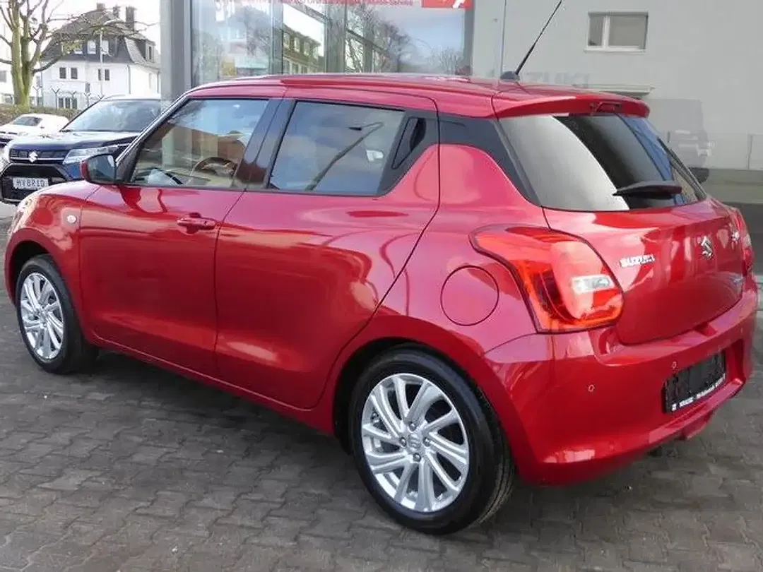 Suzuki Swift Hybrid 1.2 Dualjet Comfort - foto 2