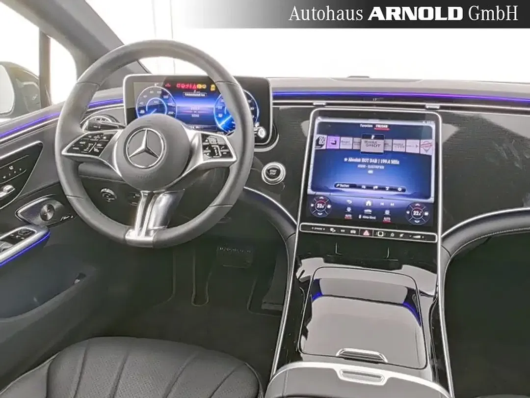 Mercedes-Benz EQE 350 AMG Line Night - Thumbnail 5