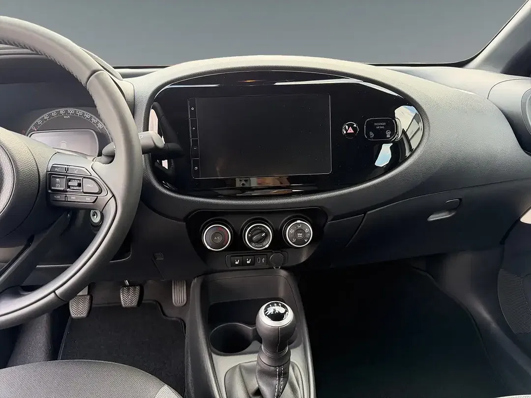 Toyota Aygo X Business Edition - Thumbnail 11