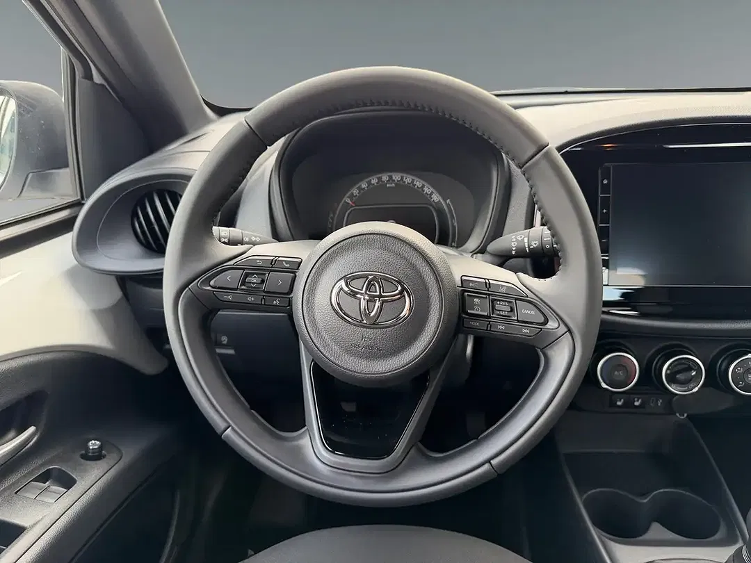 Toyota Aygo X Business Edition - Thumbnail 12