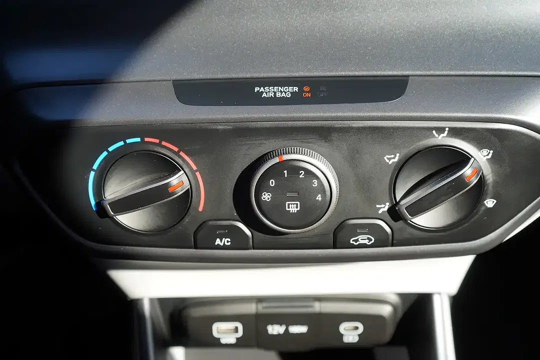 Hyundai i20 1.2 - Thumbnail 13