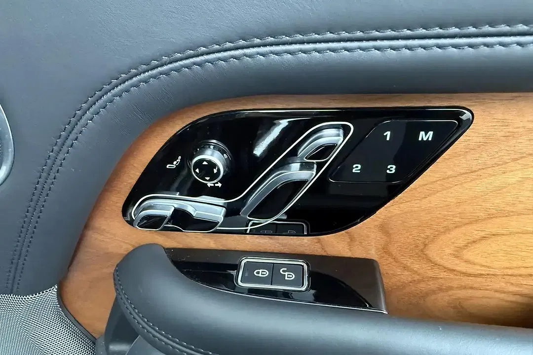 Land Rover Range Rover 3.0 Autobiography - Thumbnail 37