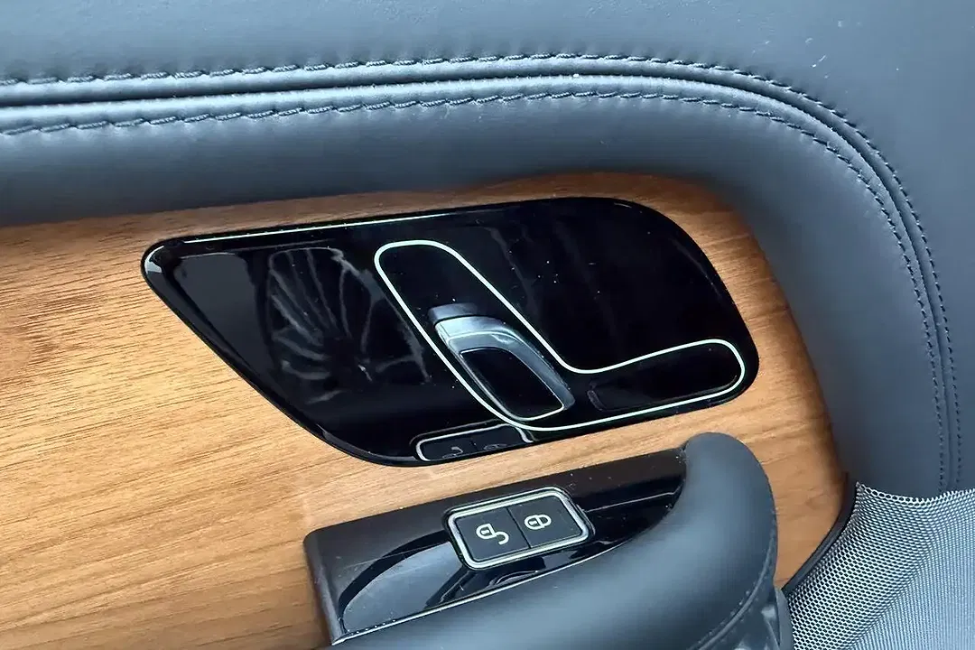 Land Rover Range Rover 3.0 Autobiography - Thumbnail 47