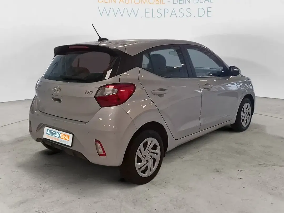 Hyundai i10 Select - Thumbnail 4