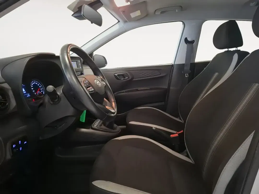 Hyundai i10 Select - Thumbnail 8