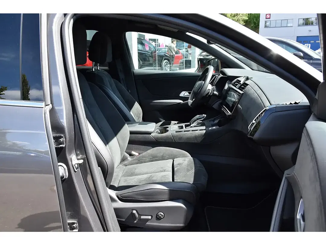 DS Automobiles DS 7 Crossback - Thumbnail 7