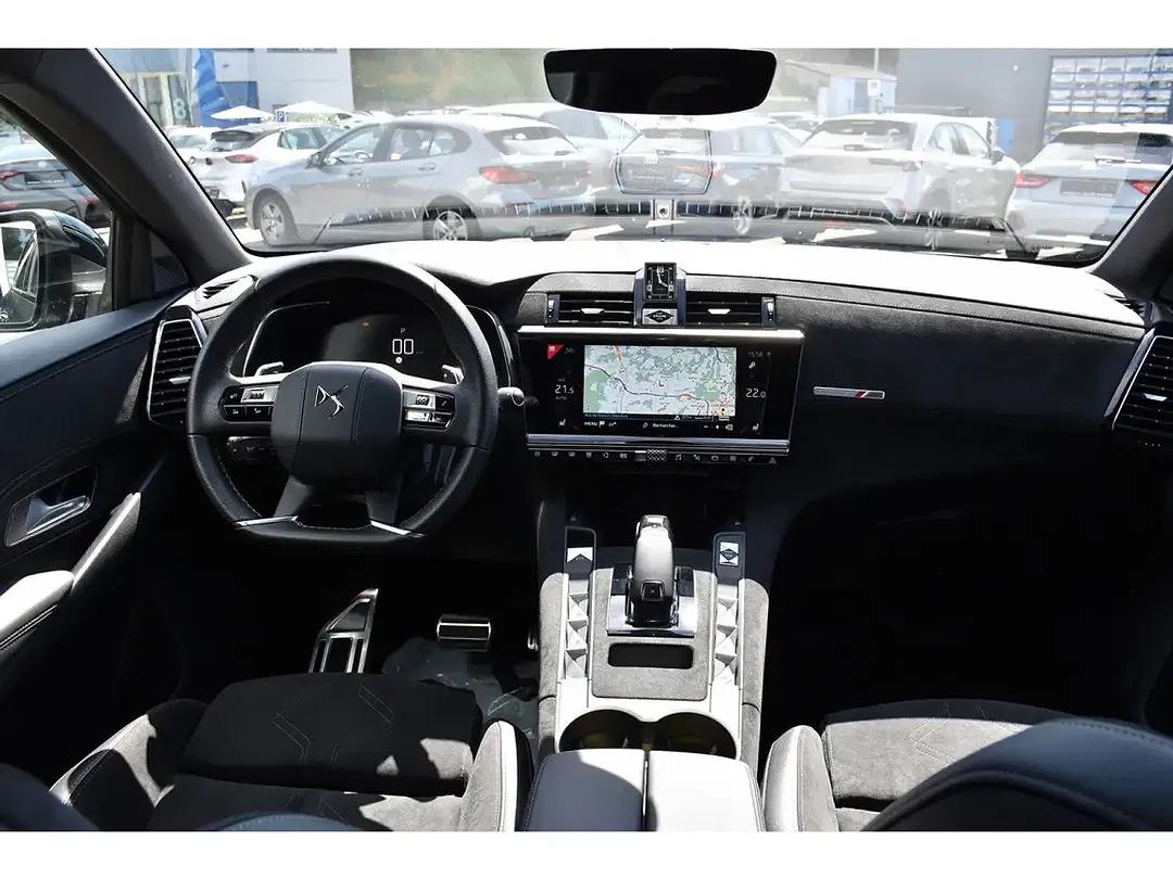 DS Automobiles DS 7 Crossback - Thumbnail 9