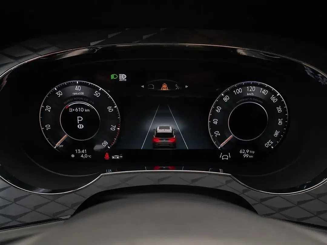 Bentley Bentayga 4.0 V8 Speed - Thumbnail 47