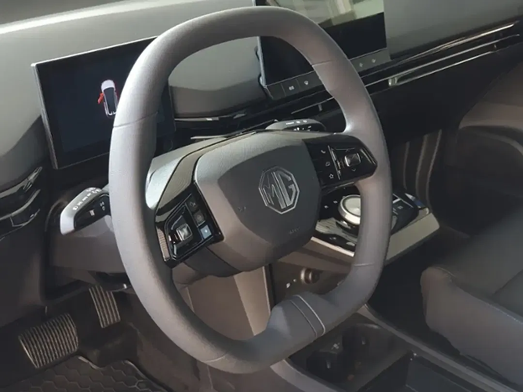 MG MG4 EV Standard - Thumbnail 10